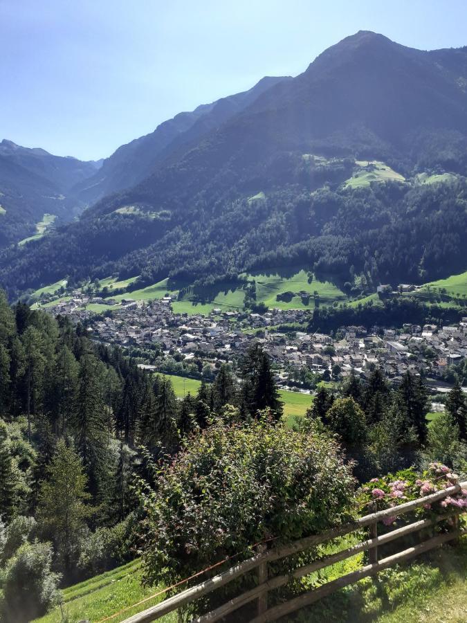 Hofschenke Pfeiftal - Bergwiese San Martino In Passiria  Luaran gambar